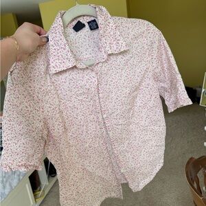 Gap 90s pink flower button up shirt